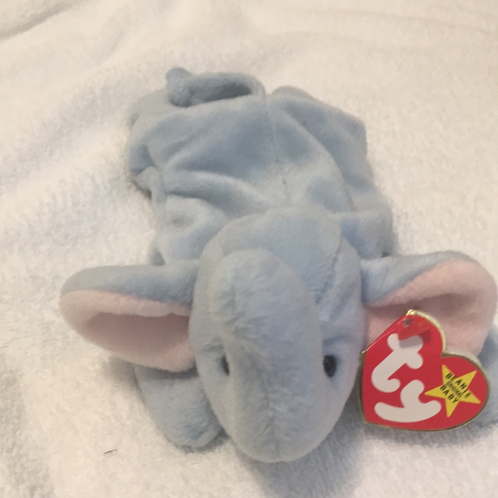 Elephant "Peanuts" 1995 Ty Beanie Baby